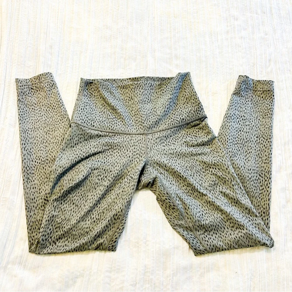 Lululemon Wonder Under High Rise Full Length Leggings - Picture 2 of 5